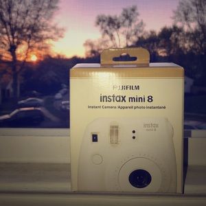 Insta Max 8 Polaroid Camera